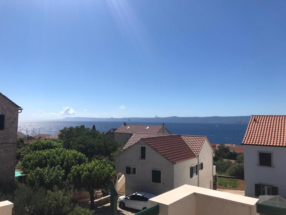 Apartmani Katarina Bol Bagian luar foto