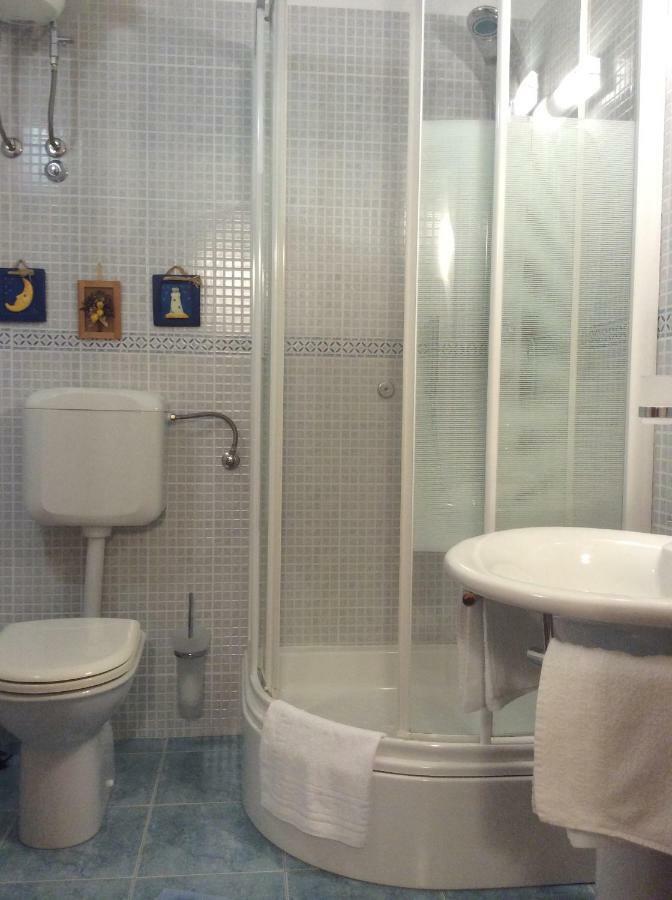 Apartmani Katarina Bol Bagian luar foto